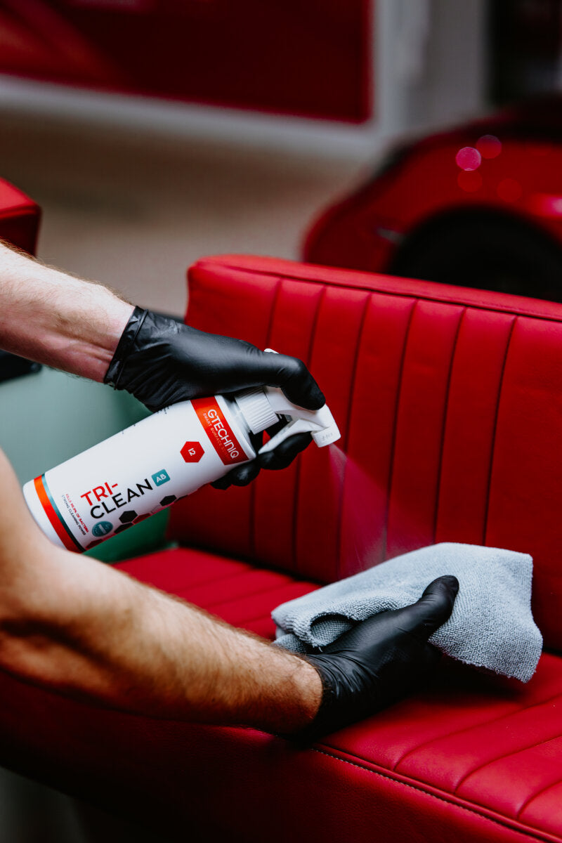 GTECHNIQ I2 TRI-CLEAN 500ml - Limpiador anti-bacterias