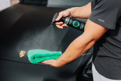 ARMOUR AMPLIFY 473ml - Spray de detalhe
