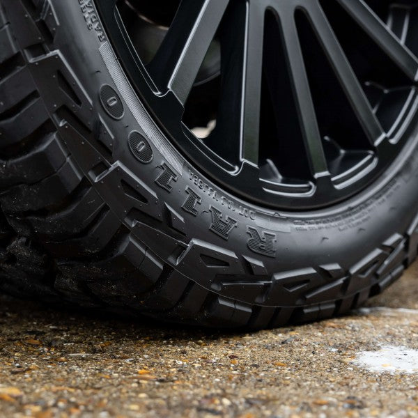AUTO FINESSE TREAD 500ml - Limpiador de neumáticos